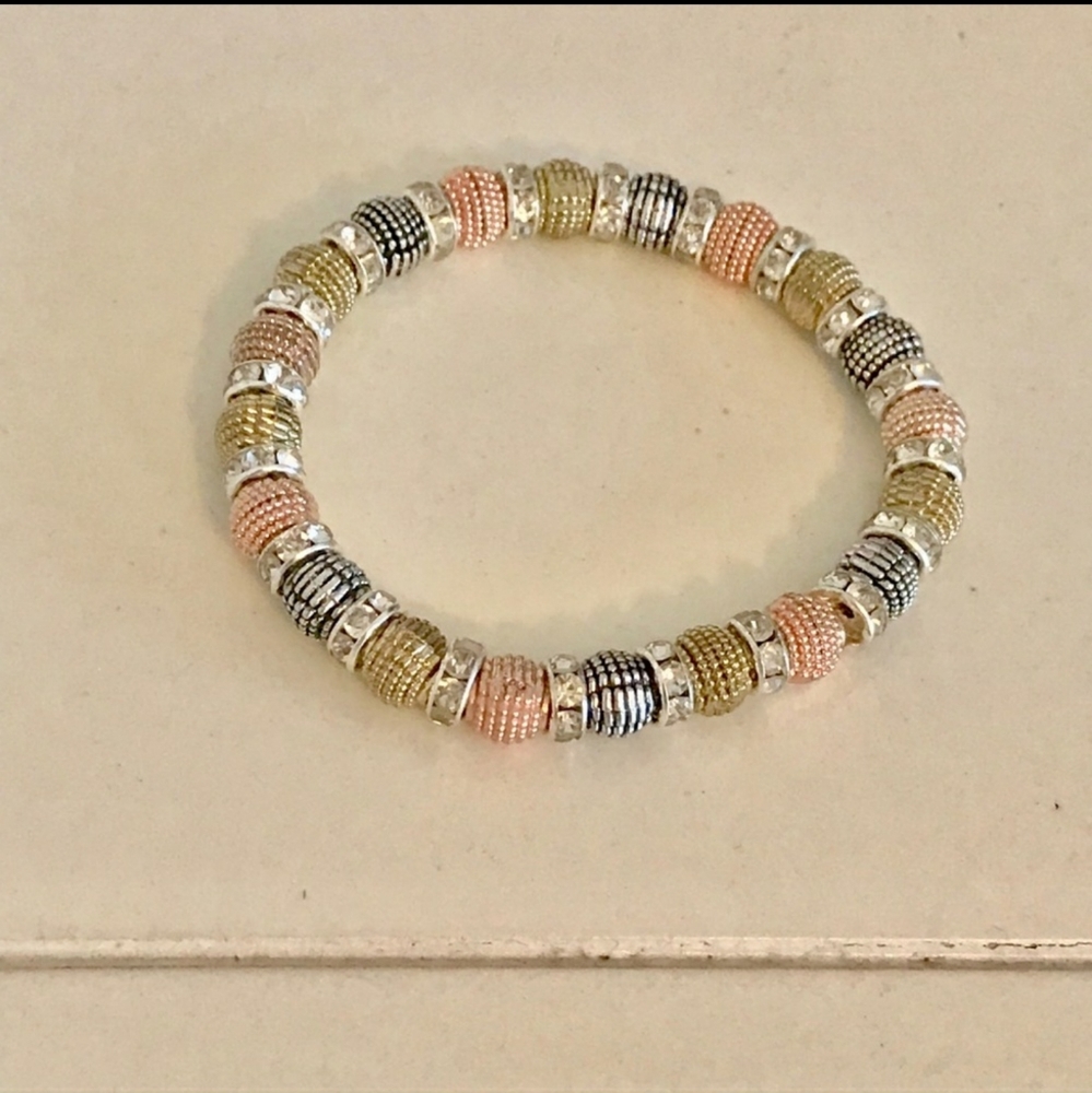 Multi-Colored Beaded Bracelet w/Rhinestones